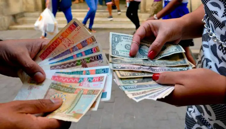 Los Dias Del Cuc En Cuba Estan Contados Bienvenido El Dolar Y El Peso Cubano