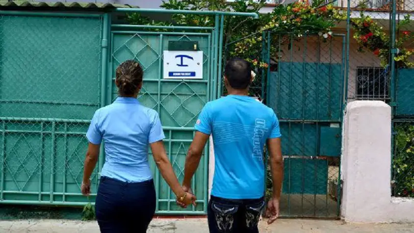 Adiós posadas y bienvenidas las casas de citas privadas en La Habana