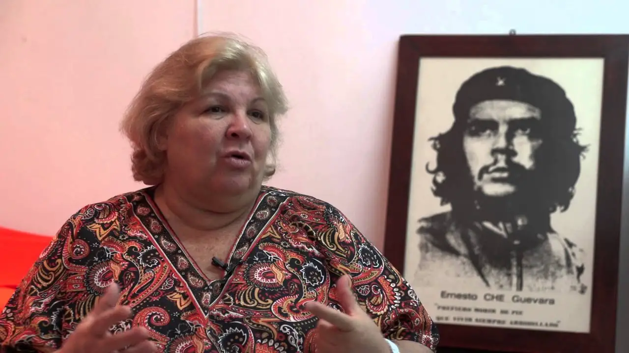 Aleida Guevara La Hija Del Che Se Queja Porque Gana 4000 Pesos